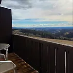 Gaestehaus 3-laenderblick-panoramablick לינה וארוחת בוקר Mönichkirchen