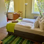 לינה וארוחת בוקר Gaestehaus 3-laenderblick-panoramablick Mönichkirchen