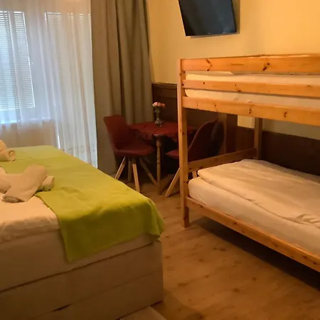 Bed & Breakfast Gaestehaus 3-laenderblick-panoramablick Mönichkirchen